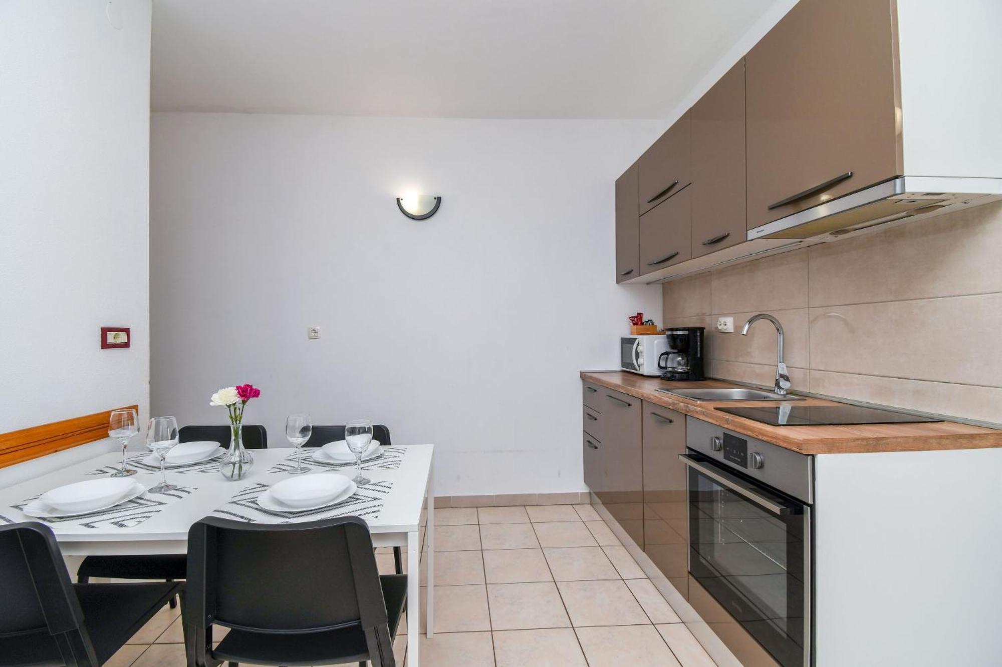 Apartment Mara Trogir Extérieur photo
