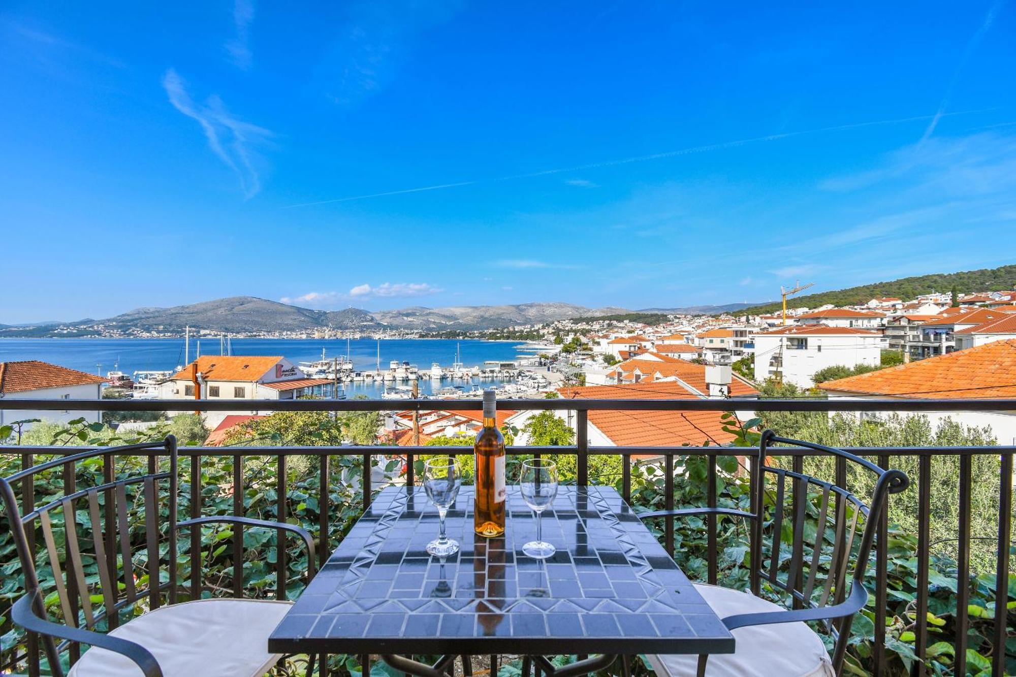 Apartment Mara Trogir Extérieur photo