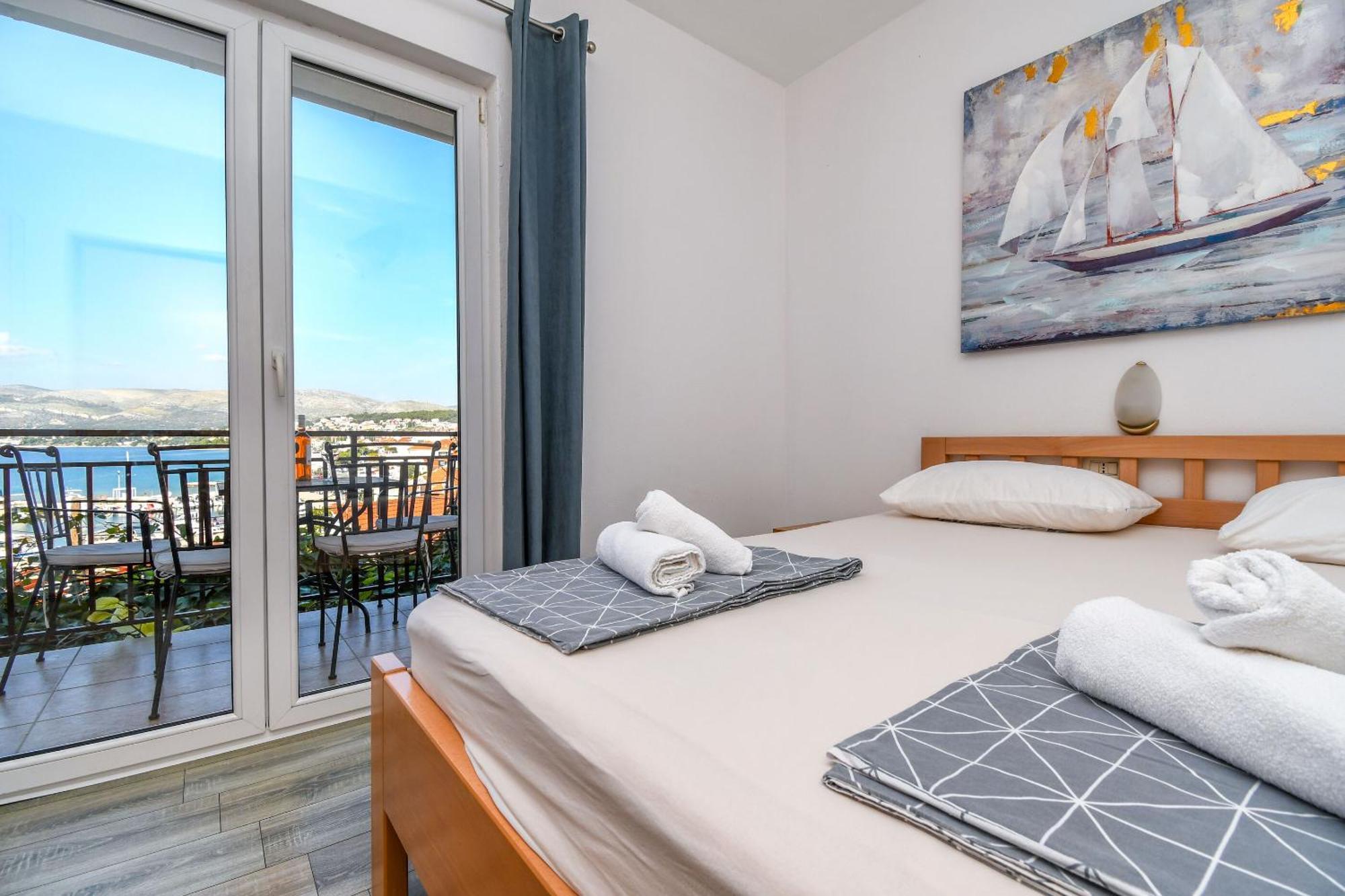 Apartment Mara Trogir Extérieur photo