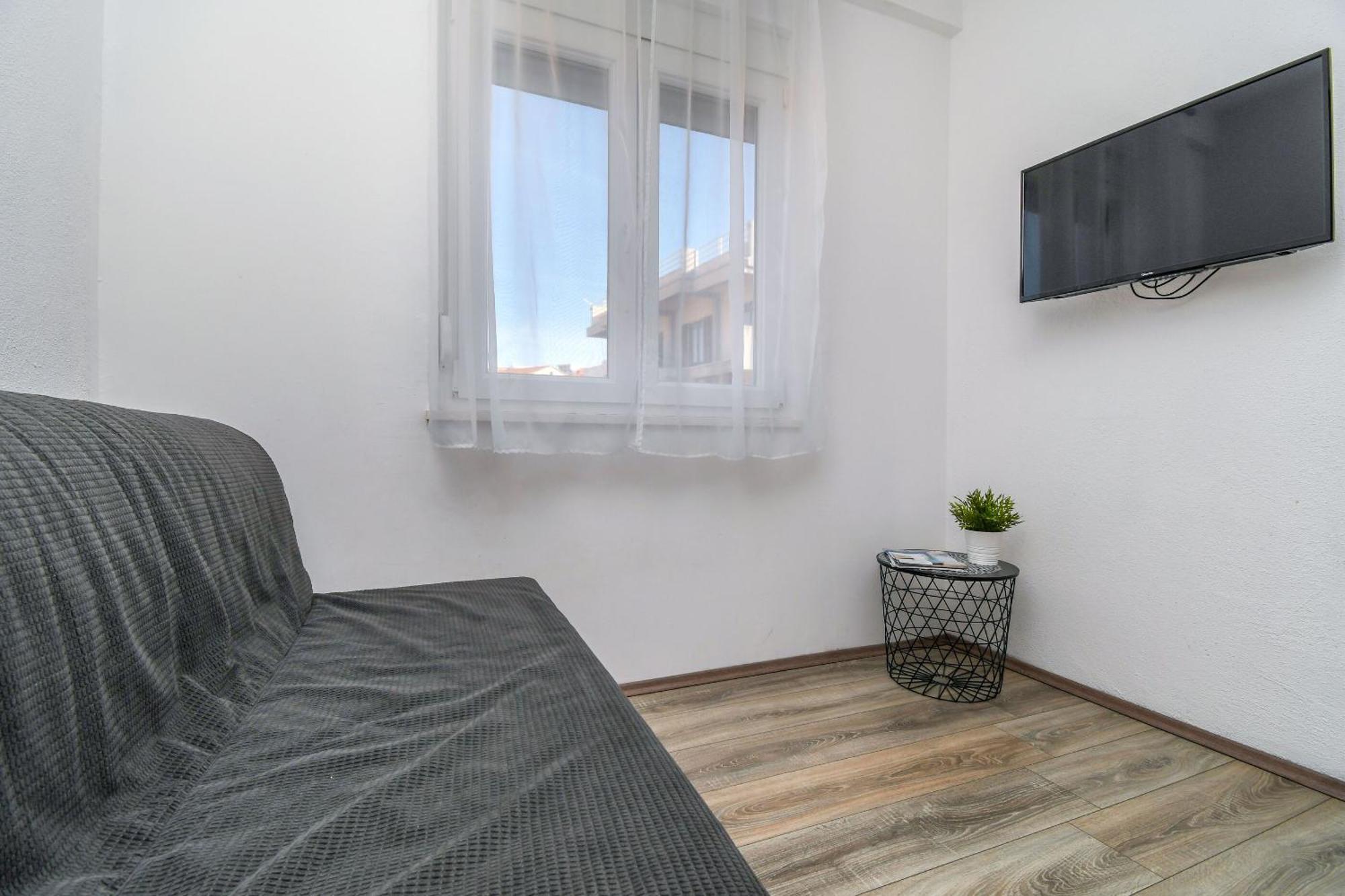 Apartment Mara Trogir Extérieur photo
