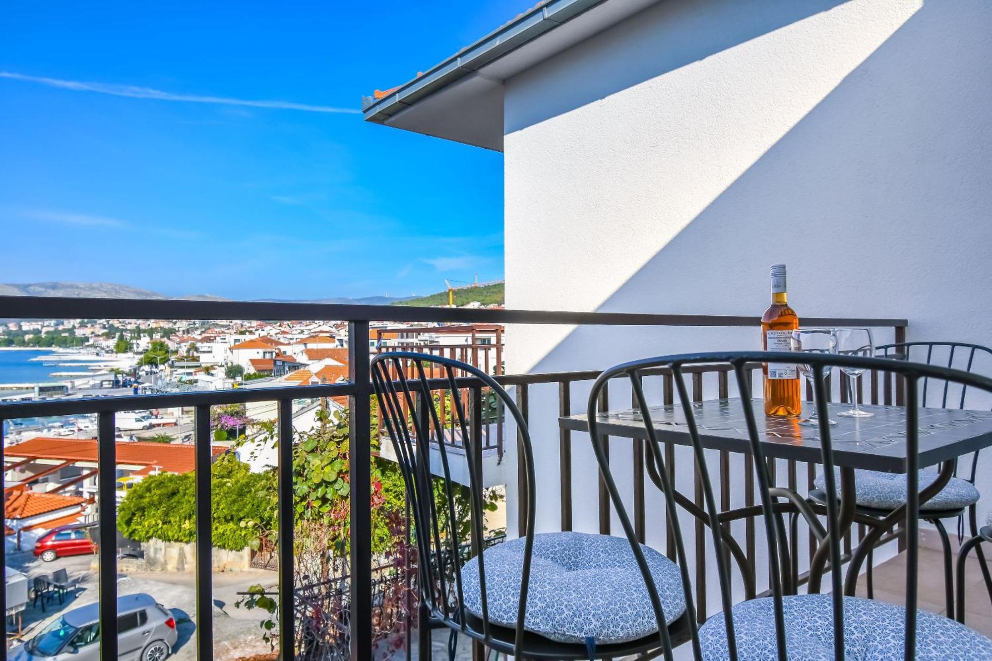 Apartment Mara Trogir Extérieur photo