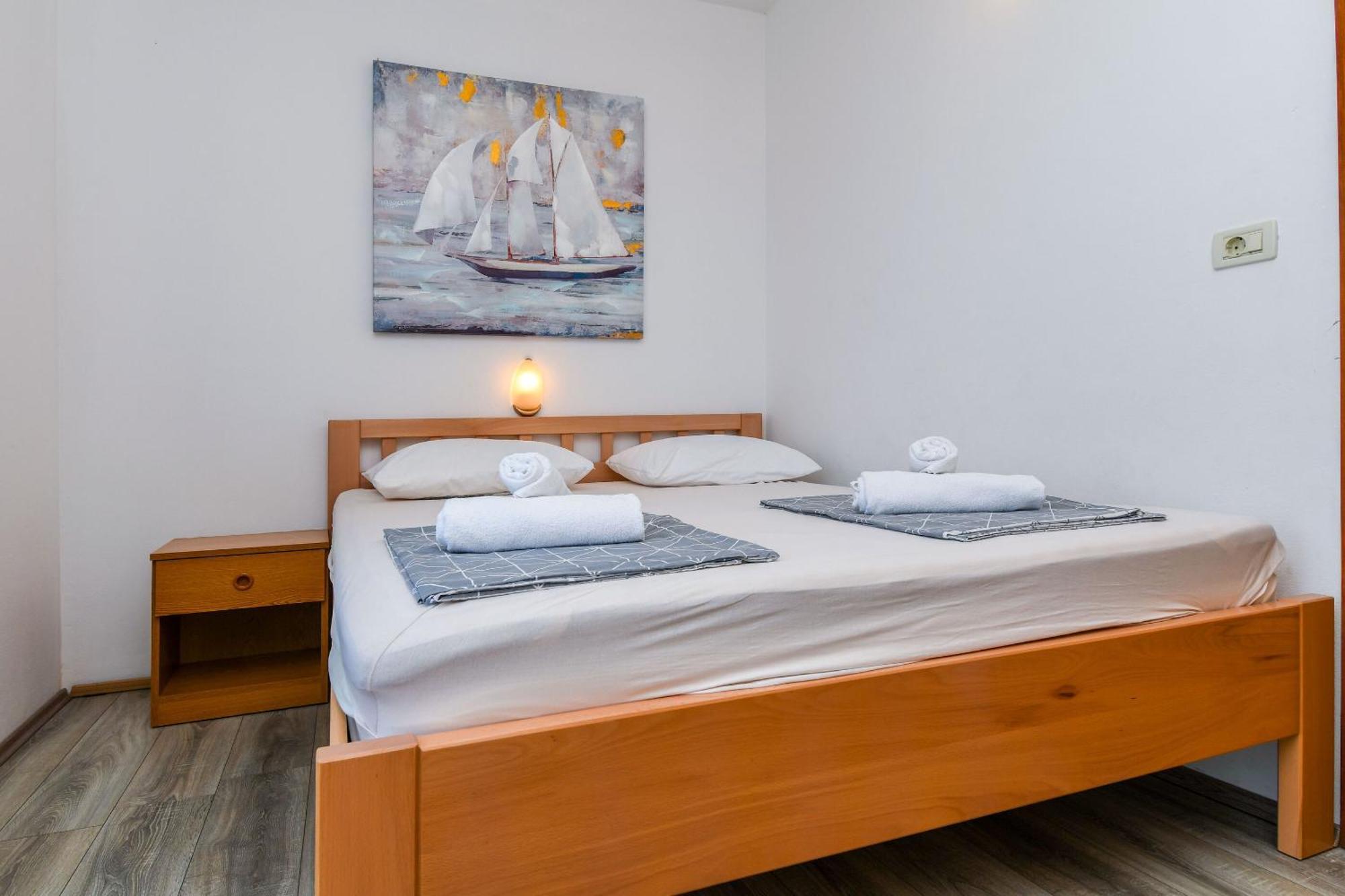 Apartment Mara Trogir Extérieur photo