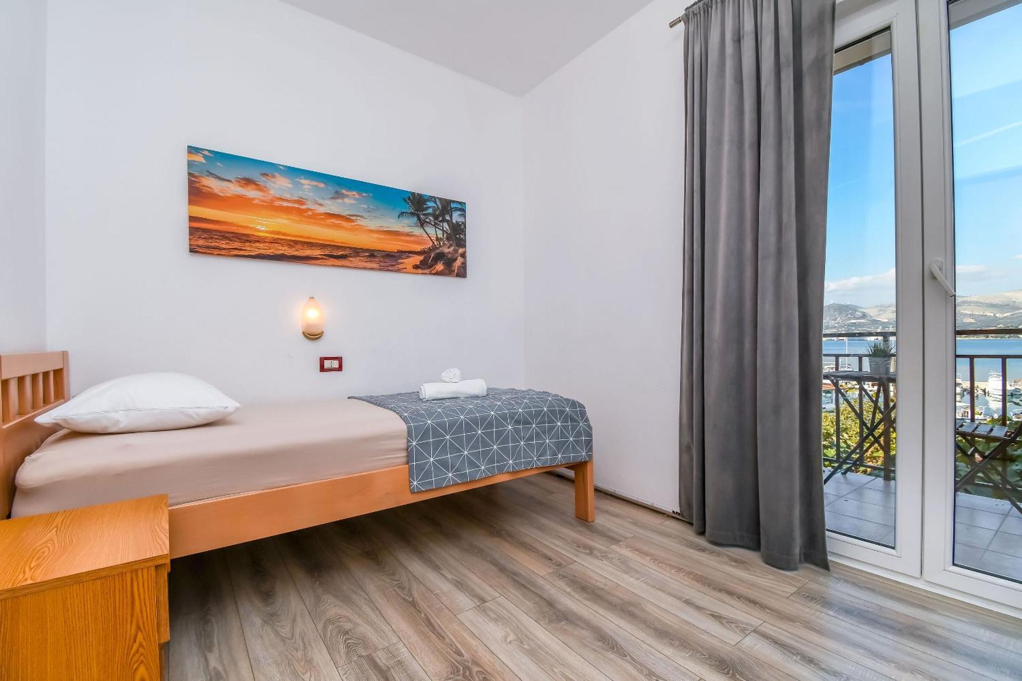 Apartment Mara Trogir Extérieur photo